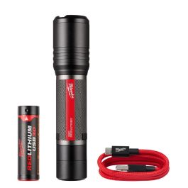 LAMPE TORCHE USB DE 2000 LM AVEC FOCALISATION PAR GLISSIÈRE