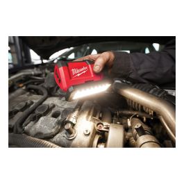 PROJECTEUR À FAISCEAU LARGE POUR ENTRETIEN ET RÉPARATION AVEC CHARGEUR USB 12 V ROVER, AMPOULE, DEL, LUMENS, 700