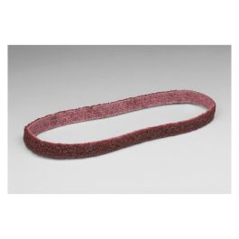 BANDE ABRASIVE DE TRAITEMENT DES SURFACES SCOTCH-BRITE, MOYEN, 1/4 X 24''